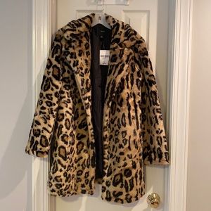 Forever 21, Leopard print coat. Size Large. Never worn, great condition.
